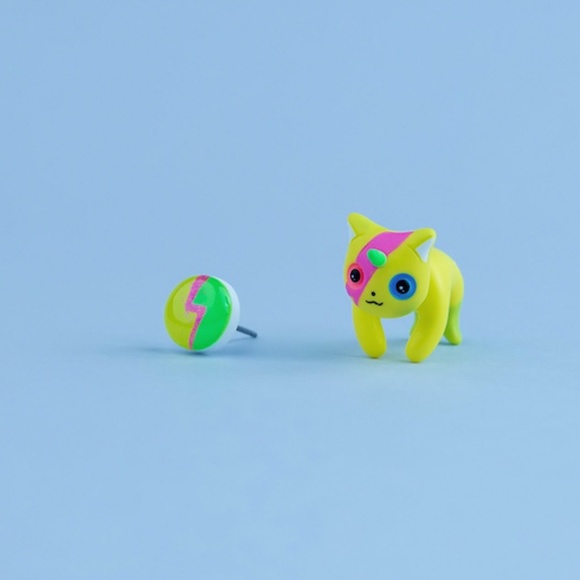 NEW Handmade Cat Earrings - Picture 4 of 4